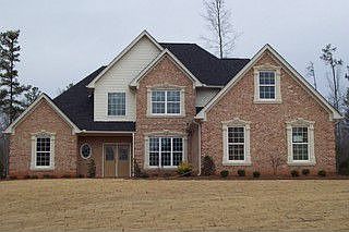 2nd image of 320 Ironwood Dr