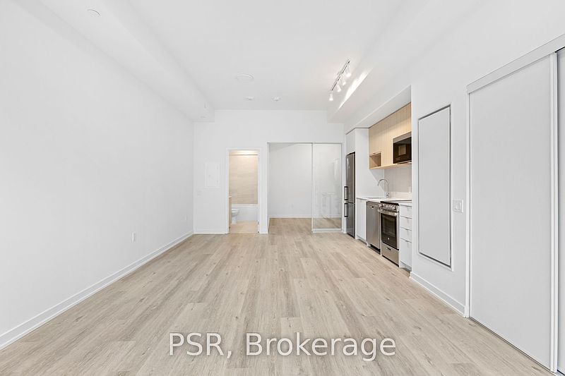 Toronto Townhouse for rent - 1 Bedroom — photo 8
