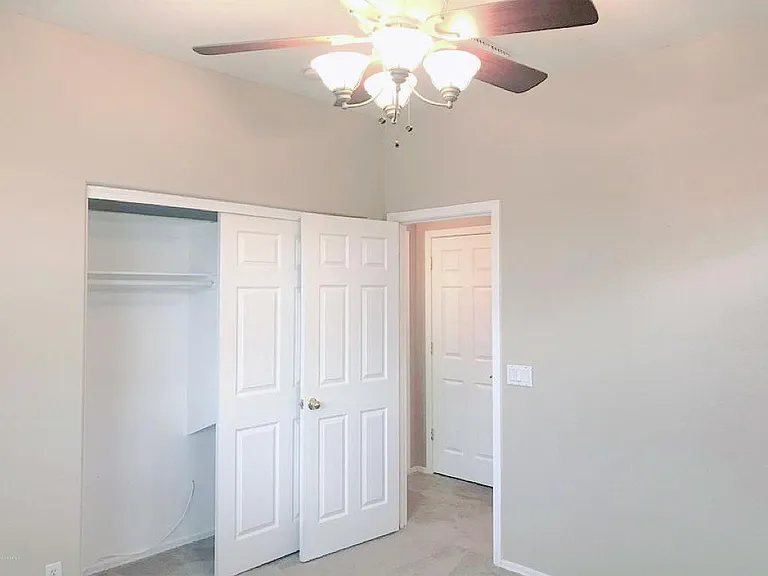 3618 W Marconi Ave — Photo 16