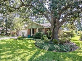 1108 Bristol Blvd, Ocean Springs, MS 39564