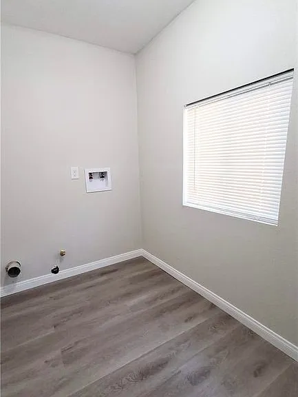 21786 Cottonwood Ave #B — Photo 2