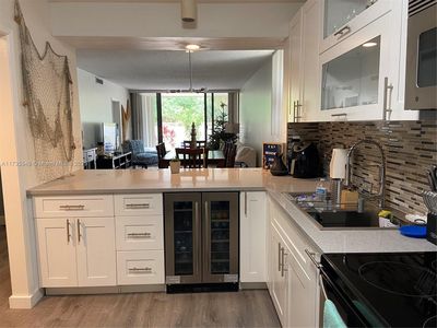 8415 Forest Hills Dr APT 105, Pompano Beach, FL, 33065