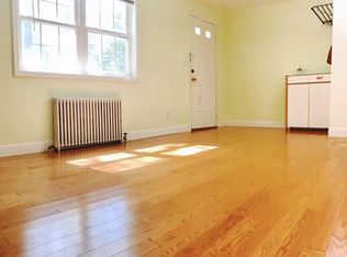 6445 Springfield Blvd, Oakland Gardens, NY 11364