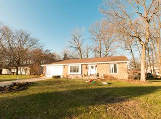 1401 Hampshire Dr, South Bend, IN
