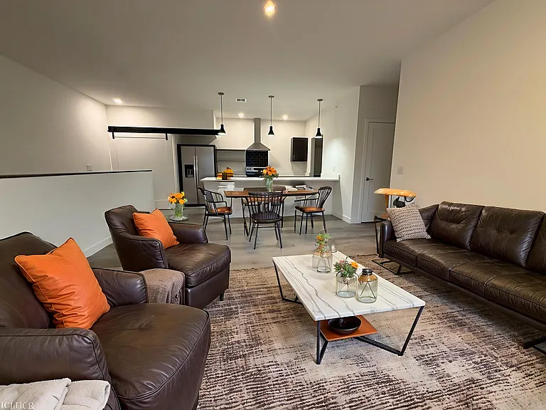 Point Gardens Apartments — Photo 33