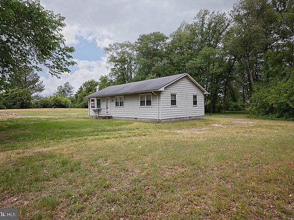 2nd image of 6010 Dobson Rd