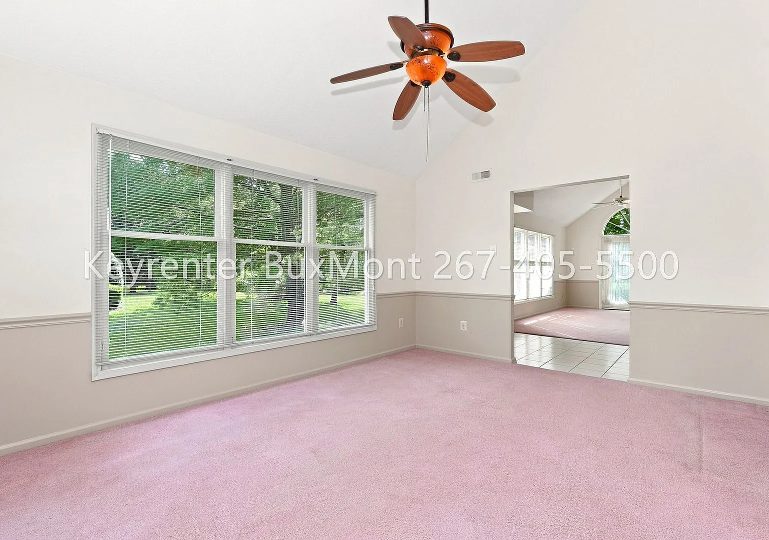 Spacious 3-Bed 2.5-Bath Townhome in Newtown Gate — Photo 4