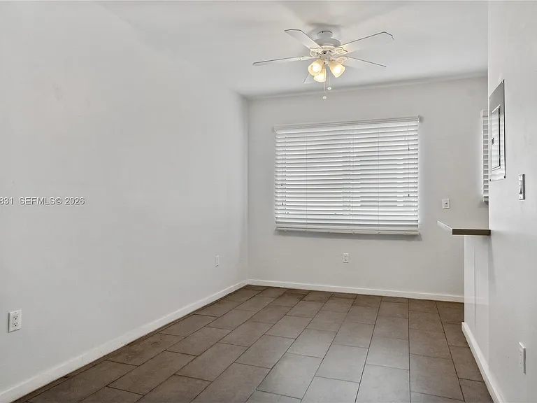 8501 Hawthorne Ave #4 — Photo 9