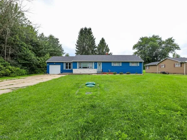 6781 Peck Rd, Ravenna, OH 44266