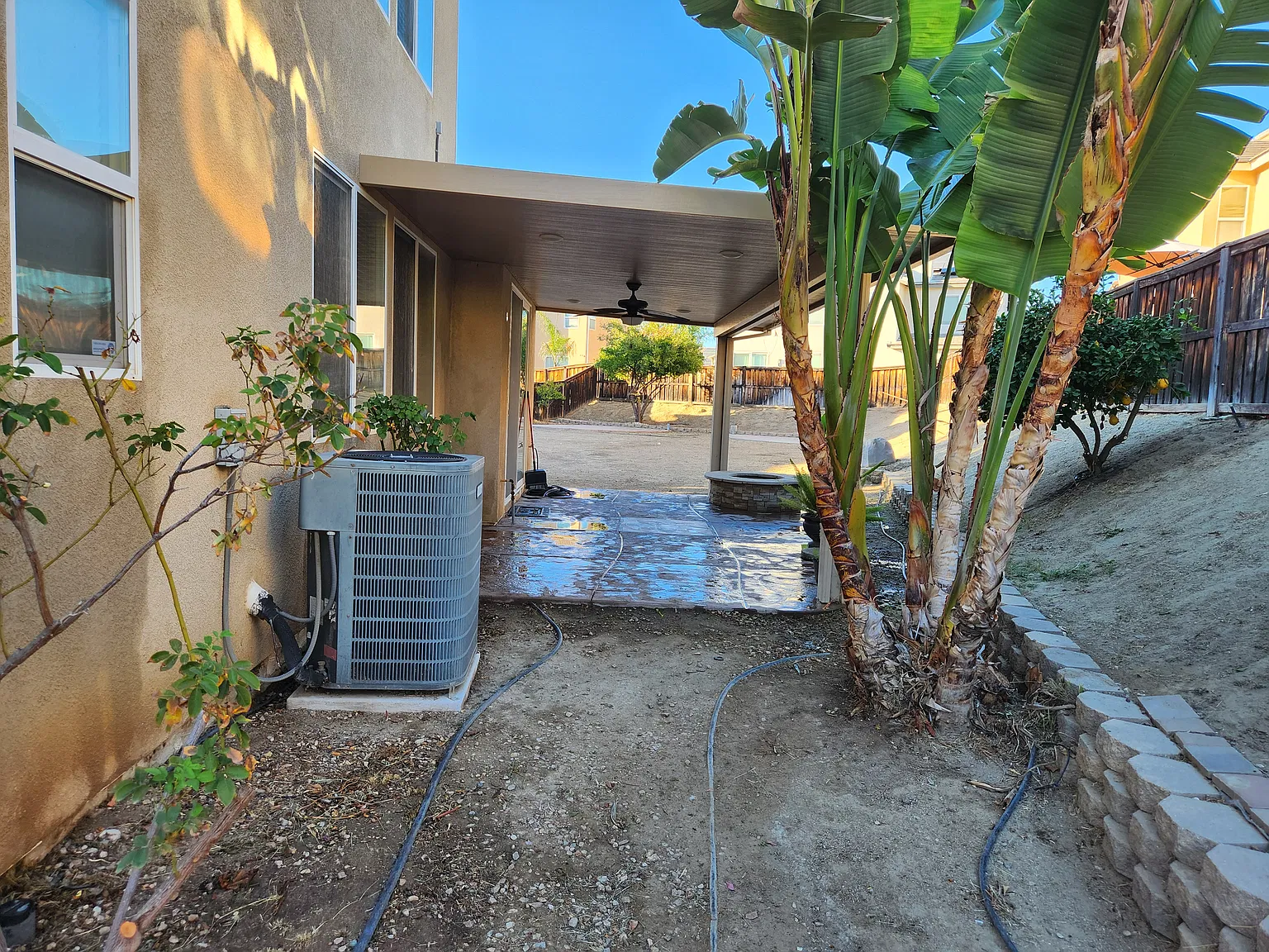 4 bed, 2.5 bath, 2389 sqft, $3,200 — Photo 3