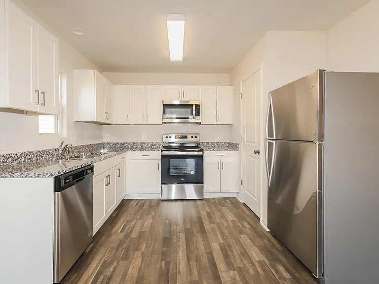 14208 Harlequine Dr — Photo 6