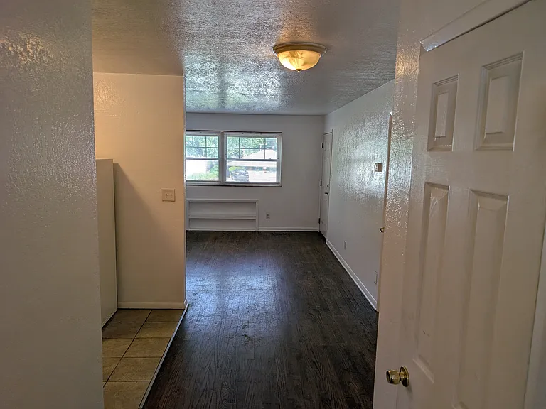 2668 Losantiville Ave #2 — Photo 11
