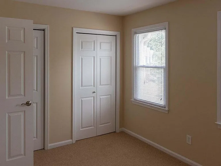 1 Forest Glen Dr #13 — Photo 21