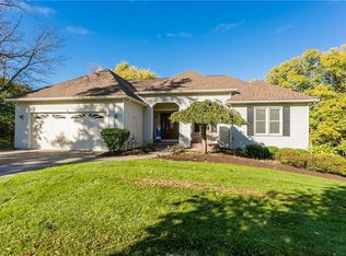 1386 Brace Rd, Victor, NY 14564