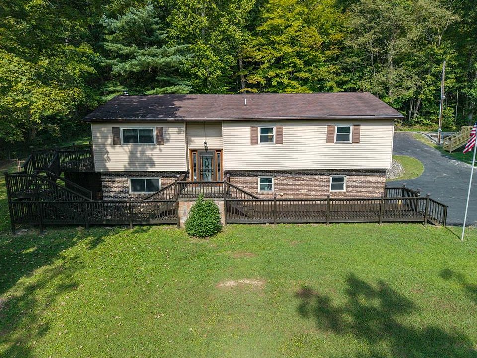 1st image of 195 Lake Rd