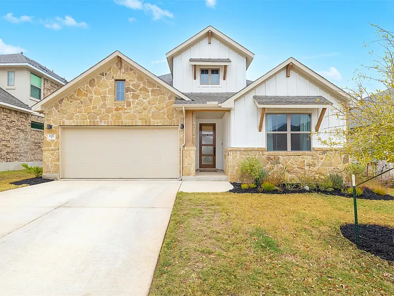 1117 Spring Gulch Ln — Photo 1