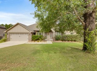 654 Red Fern Rd, Crestview, FL 32536