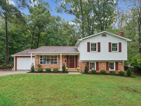 7513 Dolce Dr, Annandale, VA 22003