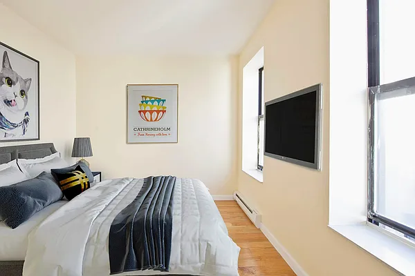 Rented by Vector New York, LLC | media 14