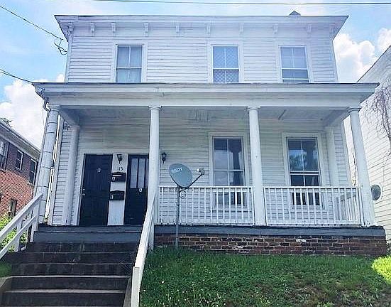 2nd image of 115 S Jefferson St