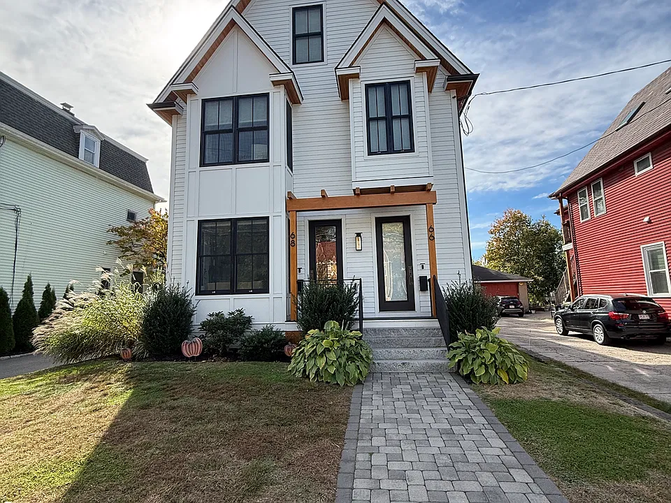 66-68 Morse St #1