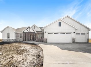 W6993 Ridgeline Trl, Greenville, WI 54942