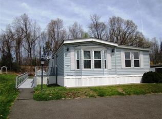 59 Clayton Dr, West Springfield, MA 01089