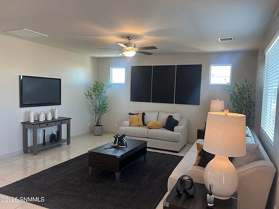 5th image of 157 Ruth Trail St