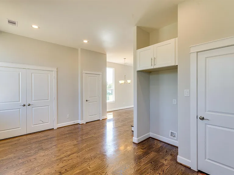 1815 Napa Creek Ln — Photo 18