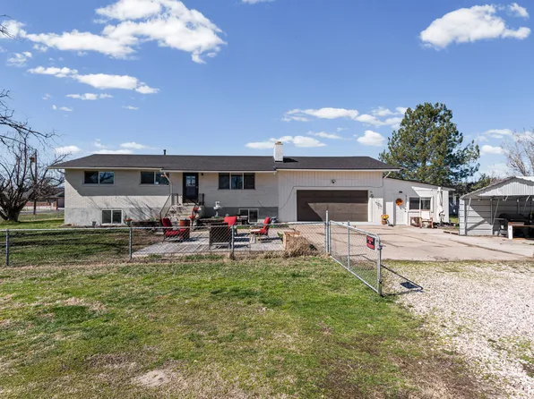 5785 S 6000 W, Hooper, UT 84315