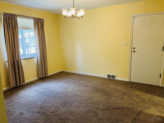 5th image of 5579 Sunnywoods Ln