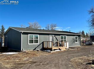 318 Cheyenne Ave, Simla, CO 80835