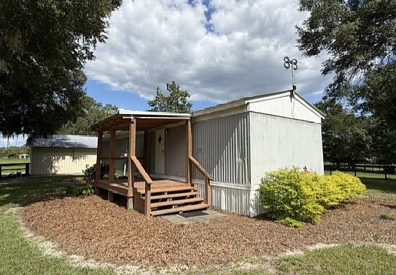 3rd image of 559 SW 15th Ct