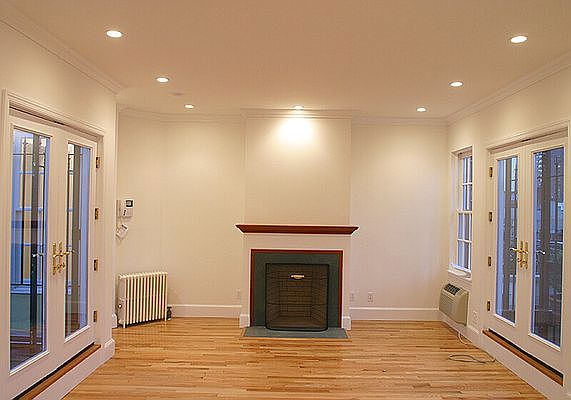 5th image of 309 E 81st St #5RWPH