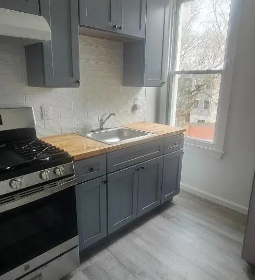 202 Clerk St #2 — Photo 11