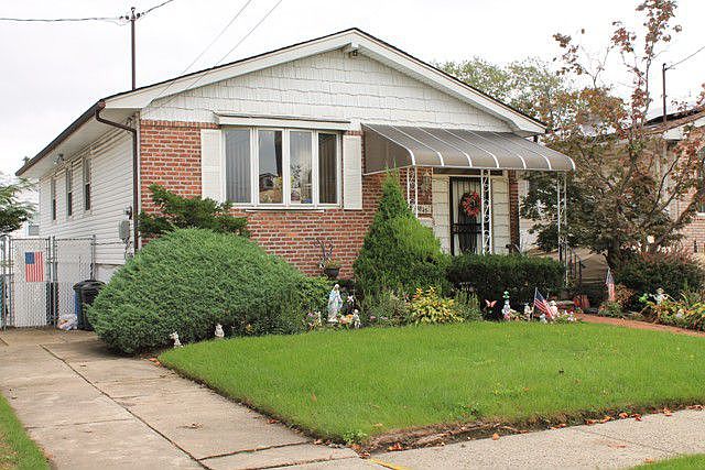 1st image of 15843 79th St
