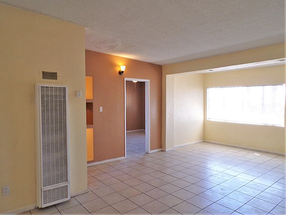 3rd image of 66570 Flora Ave