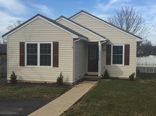 1001 D St, Waynesboro, VA 22980