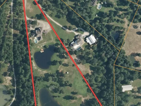 8071 Stacy Diane Dr, Montgomery, TX 77316