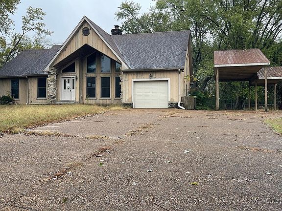 3rd image of 1300 Rivermont Dr