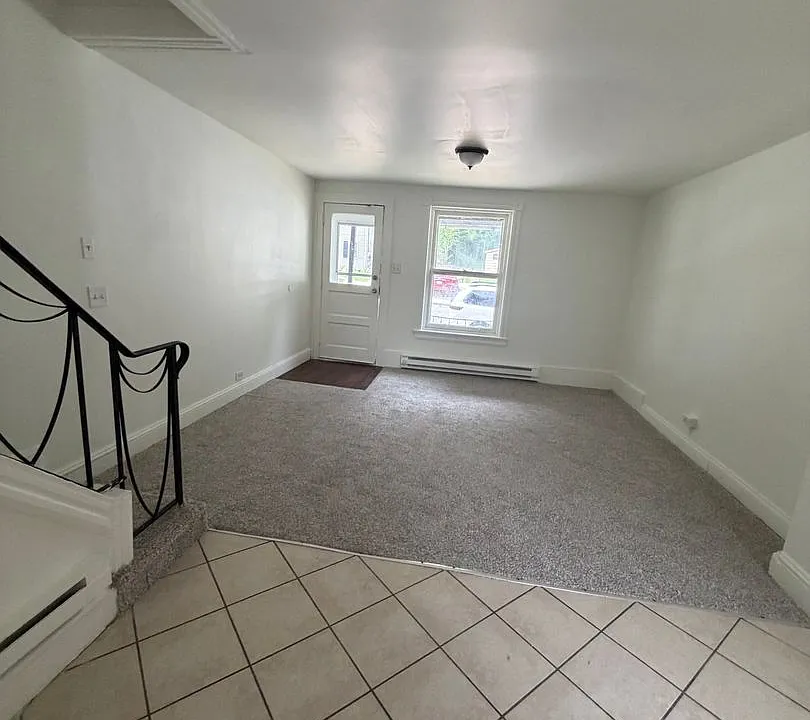 420 Valley Rd