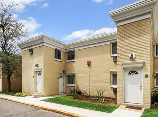 18 Lake Ave APT 3A, East Brunswick, NJ 08816