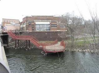 2 W Michigan Ave, Saline, MI 48176