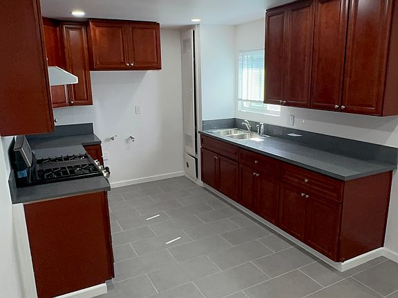 2nd image of 1320 Stevens Ave #B