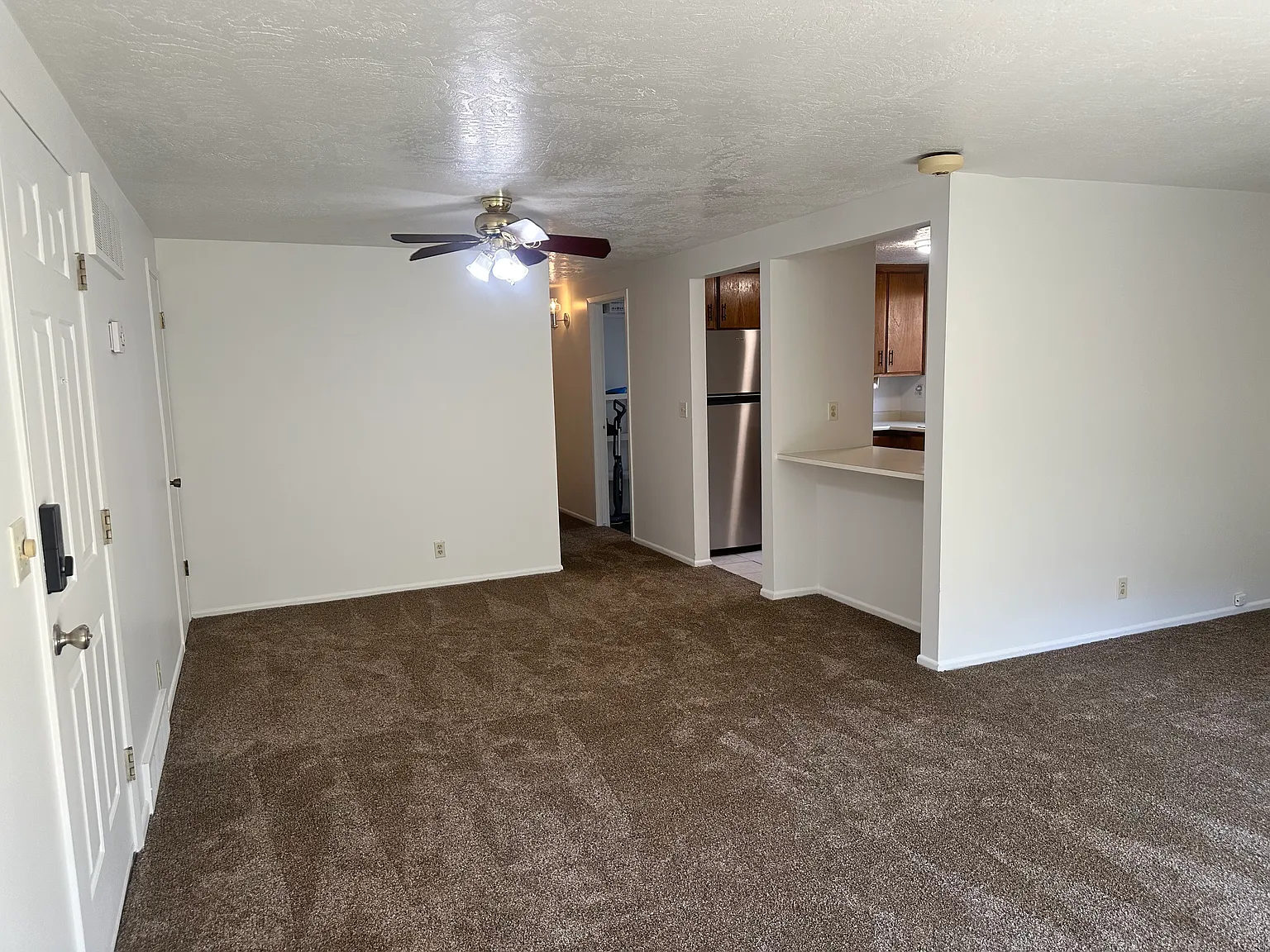2 bed, 1146 sqft, $1,795 — Photo 3