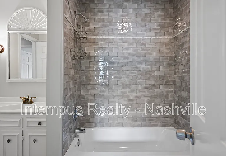 5771 Brentwood Trce — Photo 19