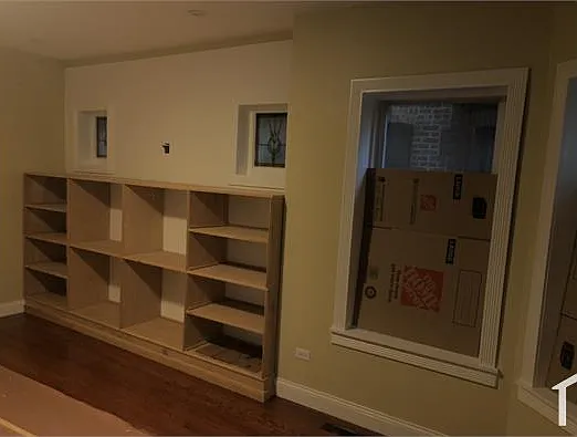 7644 S Cornell Ave — Photo 9