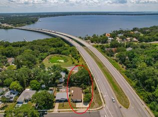 2900 Shore Dr, Safety Harbor, FL 34695