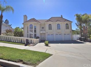 805 Lexington Ln, Redlands, CA 92374