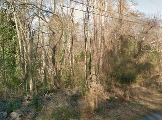 426 Wood St, Central, SC 29630